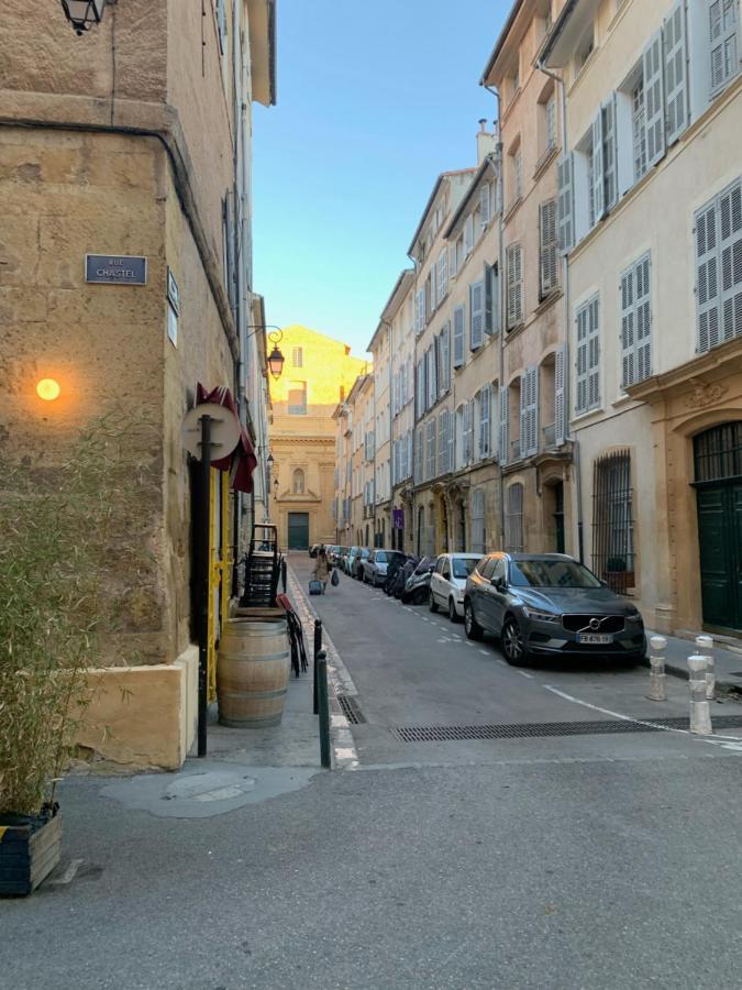 Studio avec Terrasse Aix-en-Provence Esterno foto
